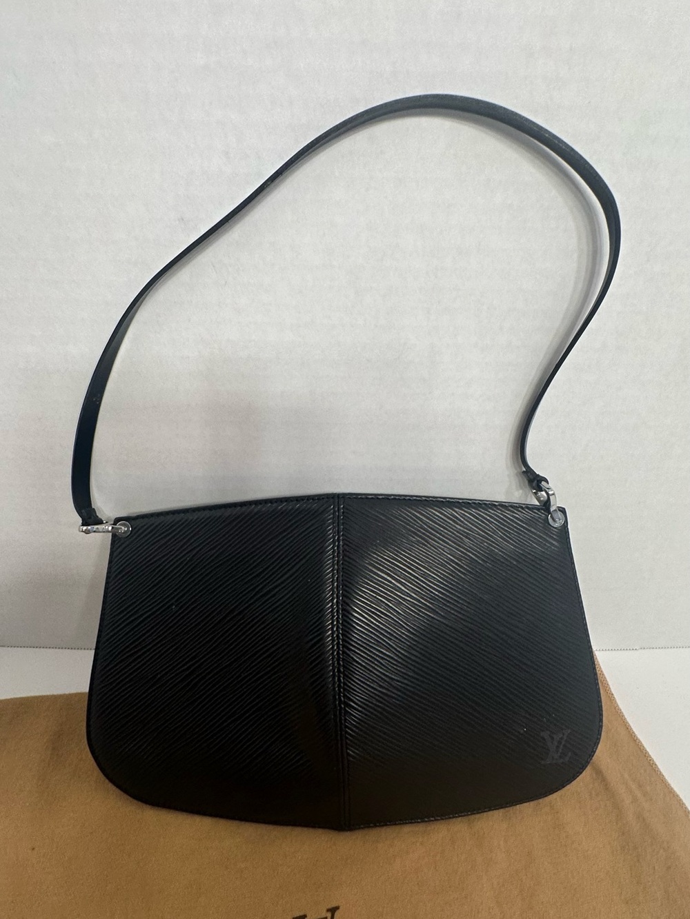 Louis Vuitton Black Epi Leather Shoulder Bag with Silver Hardware